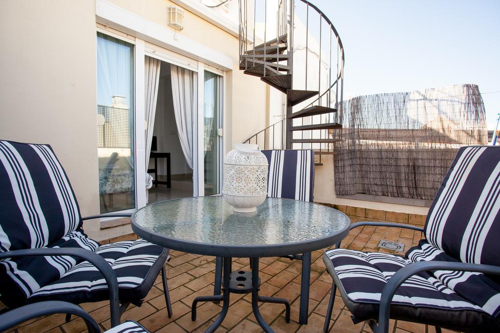 סביליה Apartamentos San Lorenzo מראה חיצוני תמונה