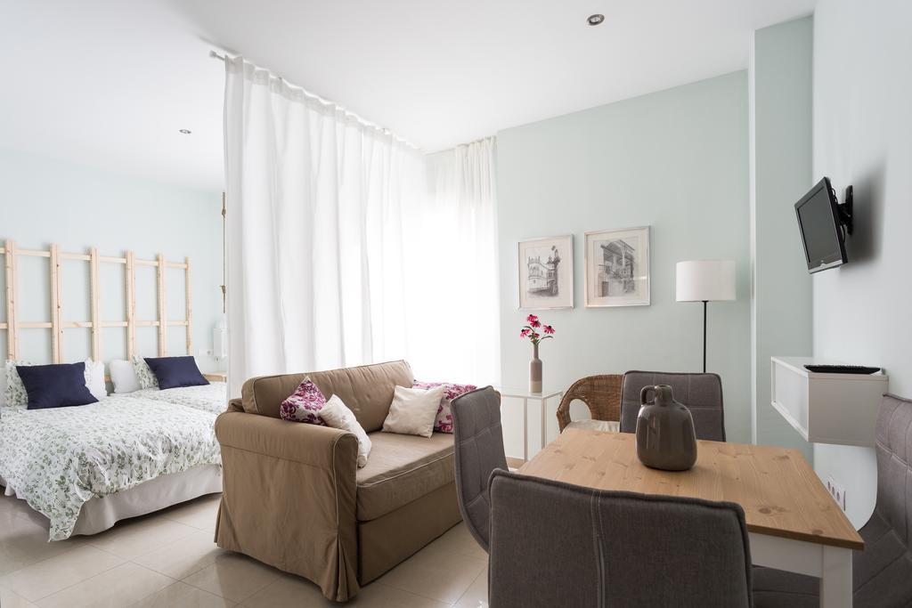 סביליה Apartamentos San Lorenzo מראה חיצוני תמונה