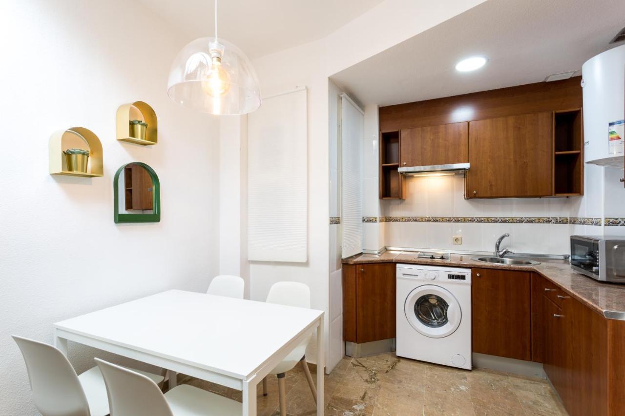 סביליה Apartamentos San Lorenzo מראה חיצוני תמונה