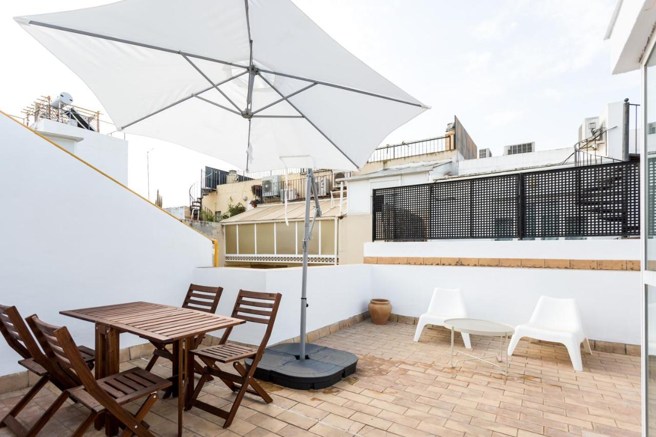 סביליה Apartamentos San Lorenzo מראה חיצוני תמונה